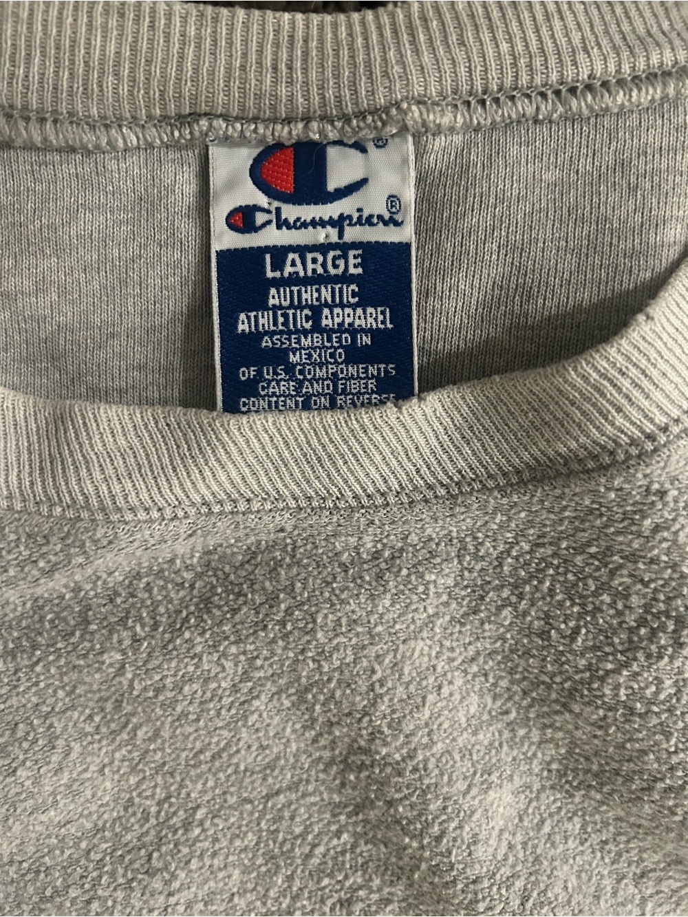 Champion Vintage Grey Micro Cropped Crewneck Sweatshirt Streetwear Y2K Large - Picture 3 of 10